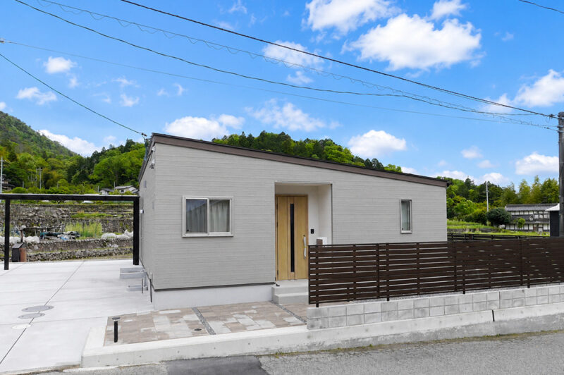 シンプルな心地よさに包まれる家